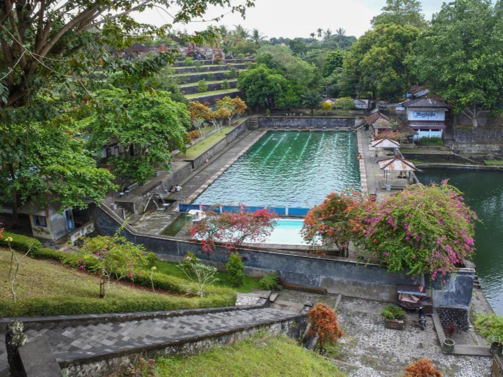 Villa Bale Seni Mataram Kültér fotó