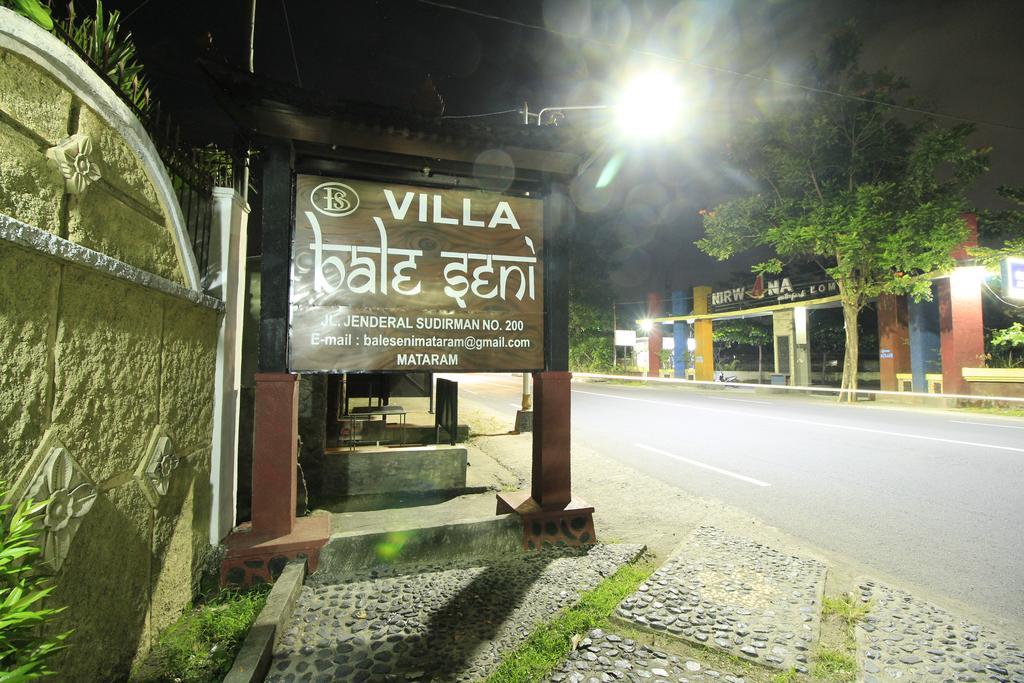 Villa Bale Seni Mataram Kültér fotó