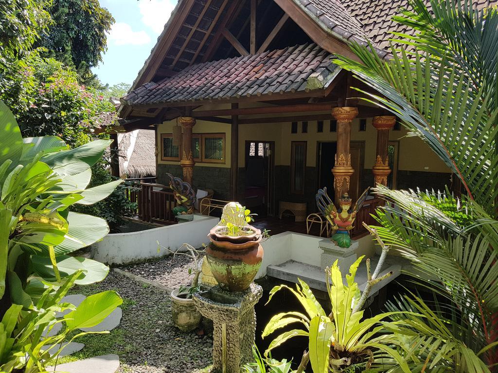 Villa Bale Seni Mataram Kültér fotó
