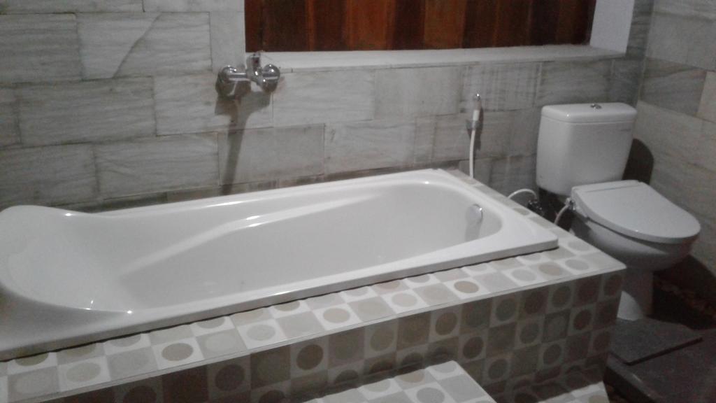 Villa Bale Seni Mataram Kültér fotó